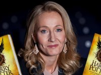 Imane Khelif fa causa a J.K. Rowling dopo le dure parole contro la pugile