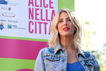 Roma 2016: Alessia Marcuzzi al photocall di Cicogne in missione