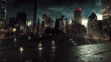 Batman v Superman: Dawn of Justice: un'immagine di Metropolis dal trailer del film