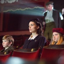 Il segreto: Rooney Mara al cinema in una scena del film