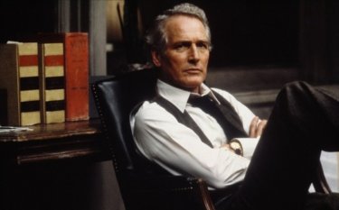 Paul Newman in una scena de Il verdetto