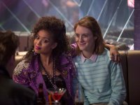 Black Mirror 3x04, San Junipero: le ragioni per restare