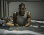 Black Mirror 3x05, Gli uomini e il fuoco (Men Against Fire): L’inferno grigio dei soldatini