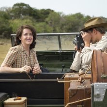 The Crown: una foto dei protagonisti Claire Foy e Matt Smith
