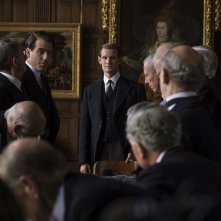 The Crown: Matt Smith in una foto del quinto episodio