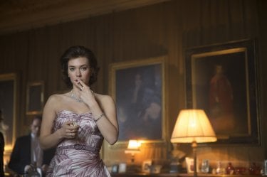 The Crown: l'attrice Vanessa Kirby interpreta la principessa Margaret