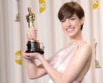 Anne Hathaway: 'Quando ho vinto l'Oscar ho finto di essere felice'