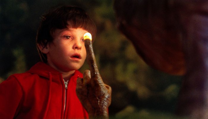 Henry Thomas racconta chi ha doppiato E.T. sul set