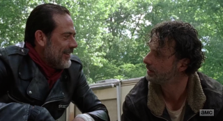 The Walking Dead: Jeffrey Dean Morgan e Andrew Lincoln in The Day Will Come When You Won't Be