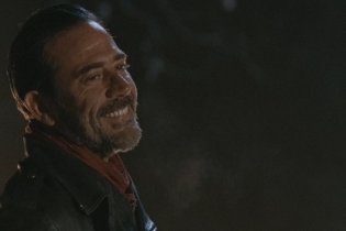 The Walking Dead - 'A Farewell to Fans From the Fallen' Part 1 Featurette