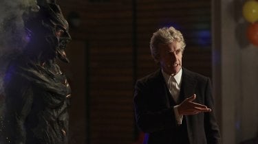 Class: l'attore Peter Capaldi nell'episodio For Tonight We Might Die