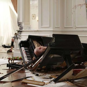 Dirk Gently's Holistic Detective Agency: un'immagine della première