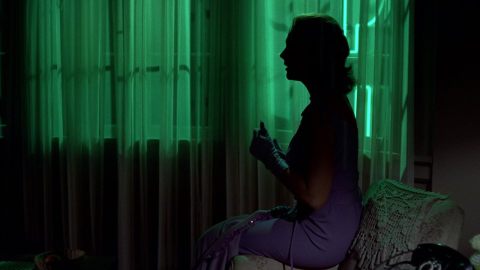 Kim Novak in una scena de La donna che visse due volte