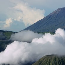 Dentro l'inferno: un'immagine suggestiva del documentario di Herzog