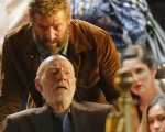 Logan: Hugh Jackman è ferito in una nuova foto dal set