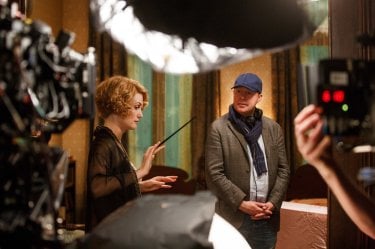 Fantastic Beasts and Where to Find Them: Alison Sudol e David Yates sul set