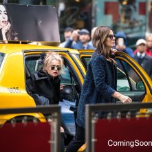 Ocean's Eight: Sandra Bullock e Helena Bonham-Carter sul set
