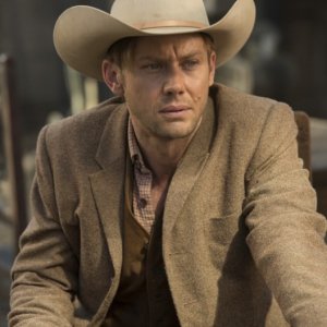 Westworld: l'attore Luke Hemsworth in una foto della puntata Contrapasso