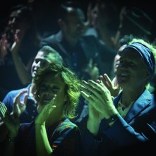 Come diventare grandi nonostante i genitori: Giovanna Mezzogiorno e Matthew Modine insieme in una scena del film