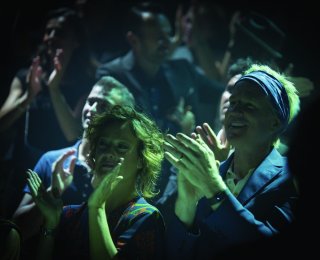 Come diventare grandi nonostante i genitori: Giovanna Mezzogiorno e Matthew Modine insieme in una scena del film