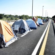 In bici senza sella: un'immagine tratta dal film