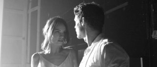Kenneth Branagh Theatre Company - Romeo e Giulietta: Lily James e Richard Madden in un'immagine dello spettacolo