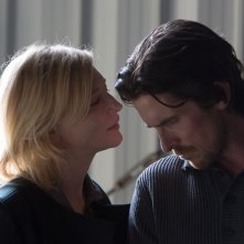 Knight of Cups: Cate Blanchett e Christian Bale in una scena del film