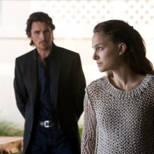 Knight of Cups: Natalie Portman e Christian Bale in una scena del film