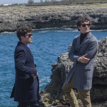 La cena di Natale: Eugenio Franceschini e Riccardo Scamarcio in una scena del film