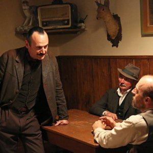 La pelle dell'orso: Paolo Pierobon e Marco Paolini una scena del film