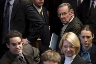 La verità negata: Tom Wilkinson in un momento del film