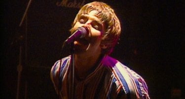 Oasis: Supersonic, Liam Gallagher in un'immagine del documentario