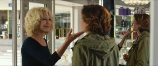Per mio figlio: Nathalie Baye ed Emmanuelle Devos in una scena del film