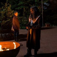 The Walking Dead: Melissa McBride e Khary Payton in una foto di The Well