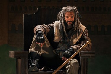 images/2016/10/31/walking-dead-ezekiel.jpg