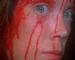 Carrie: dal romanzo di Stephen King al film di De Palma, un “bagno di sangue” lungo 40 anni