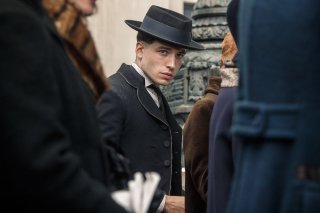 Animali Fantastici e Dove Trovarli: un'immagine dell'attore Ezra Miller