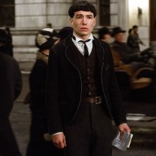 Animali Fantastici e Dove Trovarli: Ezra Miller in una foto del film