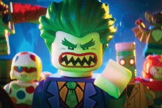 The LEGO Batman Movie – Trailer 4