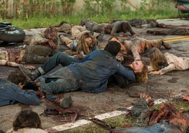 The Walking Dead: Austin Amelio in una foto dell'episodio The Cell