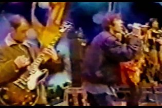 Oasis: Supersonic - Clip 'La prima apparizione degli Oasis in tv'