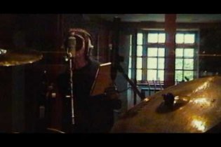 Oasis: Supersonic - Clip 'In sala registrazioni'