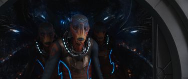 Valerian e la città dei mille pianeti: delle creature in una foto del film