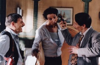 La leggenda di Al, John e Jack: Aldo, Giovanni e Giacolo in una scena del film