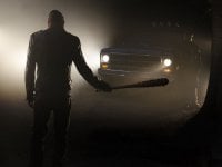 Io sono Negan: chi è il villain più complesso e potente di The Walking Dead