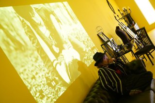 Antiporno: il regista Sion Sono sul set del film