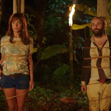La loi de la jungle: Vimala Pons e Vincent Macaigne in un momento del film