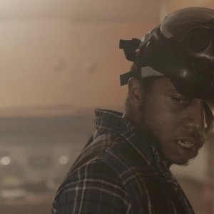 The Alchemist Cookbook: Ty Hickson in un momento del film