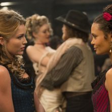 Westworld: le attrici Talulah Riley e Thandie Newton in Trace Decay