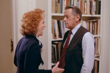 Quinto potere: William Holden e Beatrice Straight in una scena